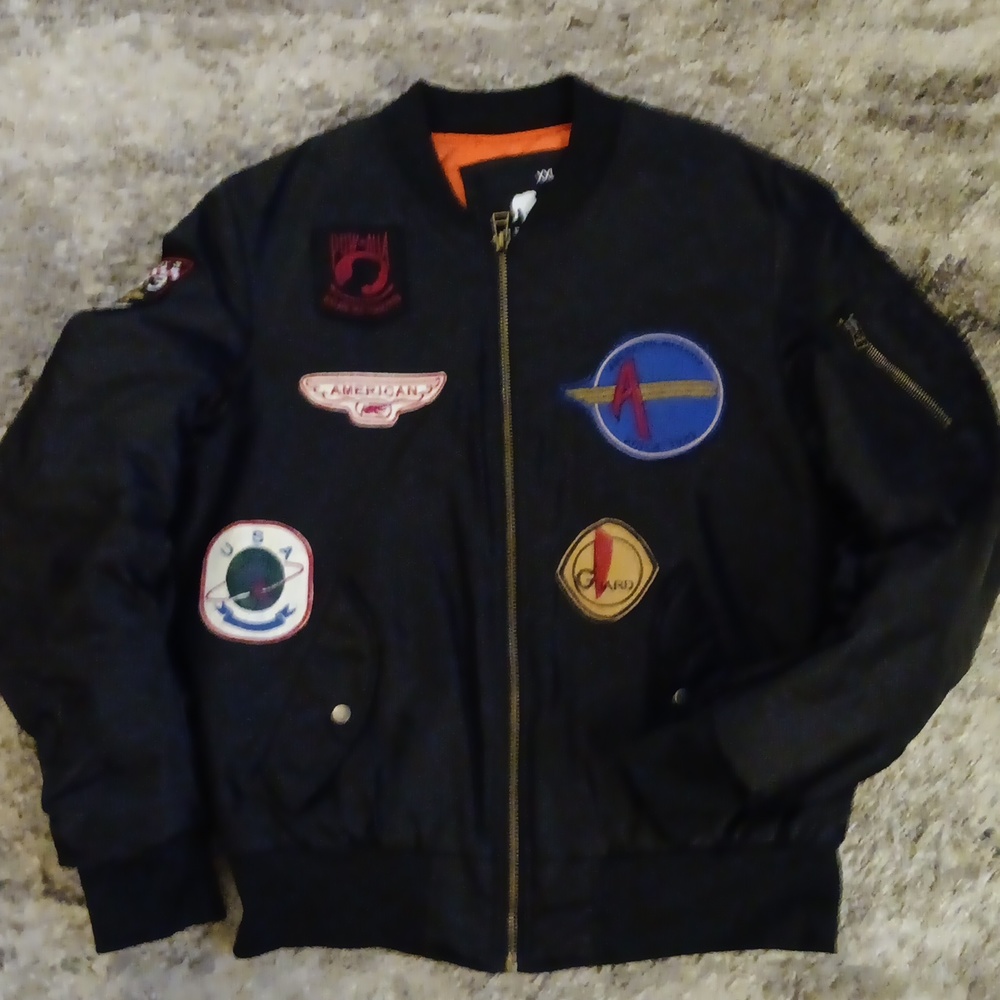 American Stitch brand. Bomber mens sz. XXL. Blk/multi color..